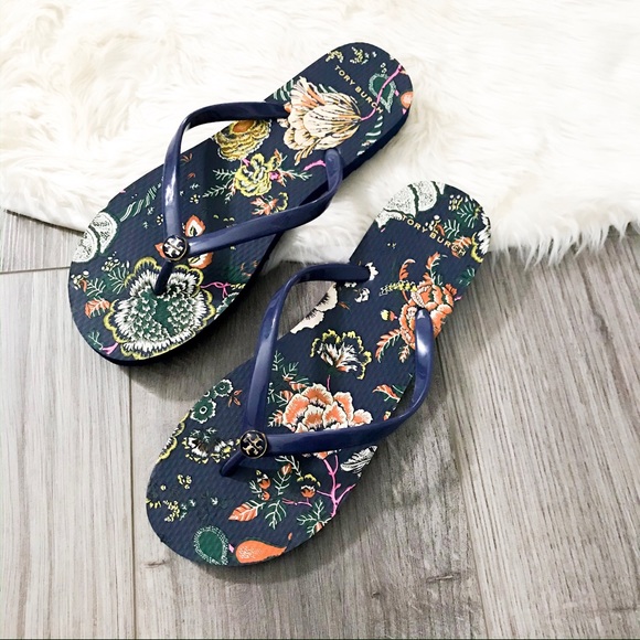 Tory Burch | navy floral flip flops